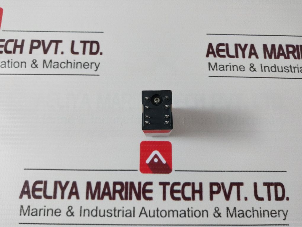 Lot Of 2X Omron H3Y-2 Timer