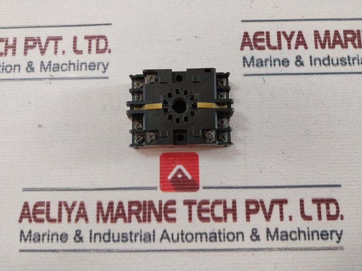 Lot Of 2X Omron P2Cf-11 Relay Socket 10A