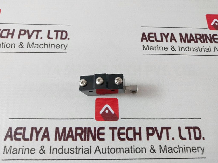Lot Of 2X Omron Z-15Gw2-b Limit Switch