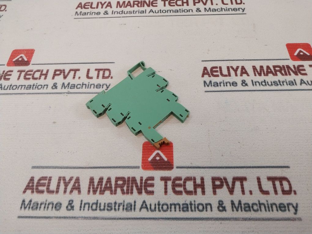 Lot Of 2X Phoenix Contact Plc-bsc-24Dc/21 Relay Socket 6A