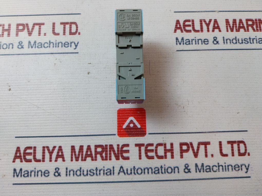 Lot of 2x Releco S9-m Relay Socket