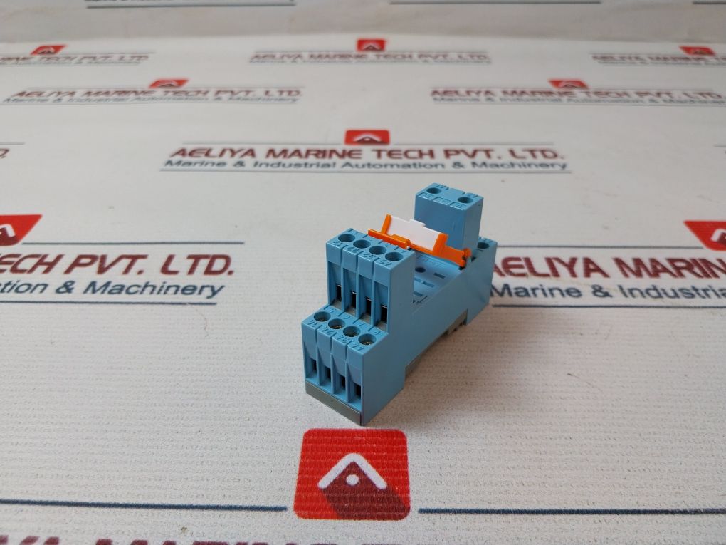 Lot of 2x Releco S9-m Relay Socket