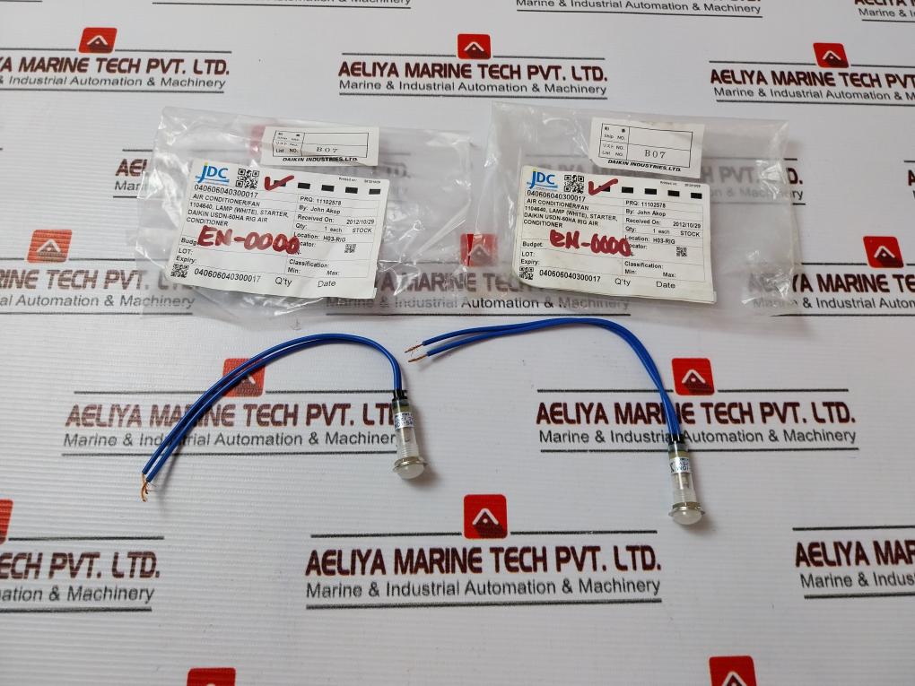 Lot Of 2X Sakazume Ac125V Led Indicator Light Lamp (White) Lms-10M/ Lms-10Mx