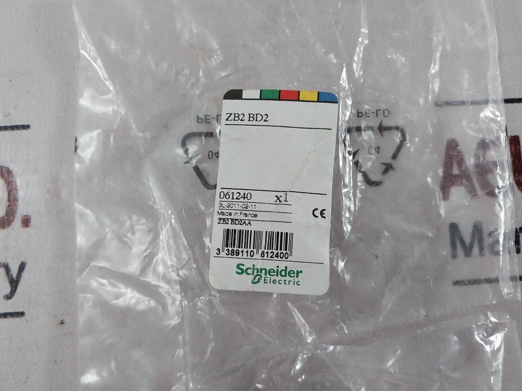 Lot Of 2X Schneider Electric Zb2 Bd2 Selector Switch 061240