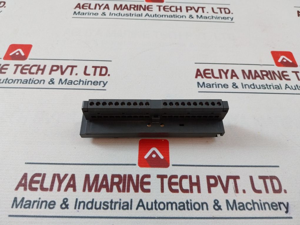 Lot Of 2X Siemens 6Es7 392-1Aj00-0Aa0 Front Connector