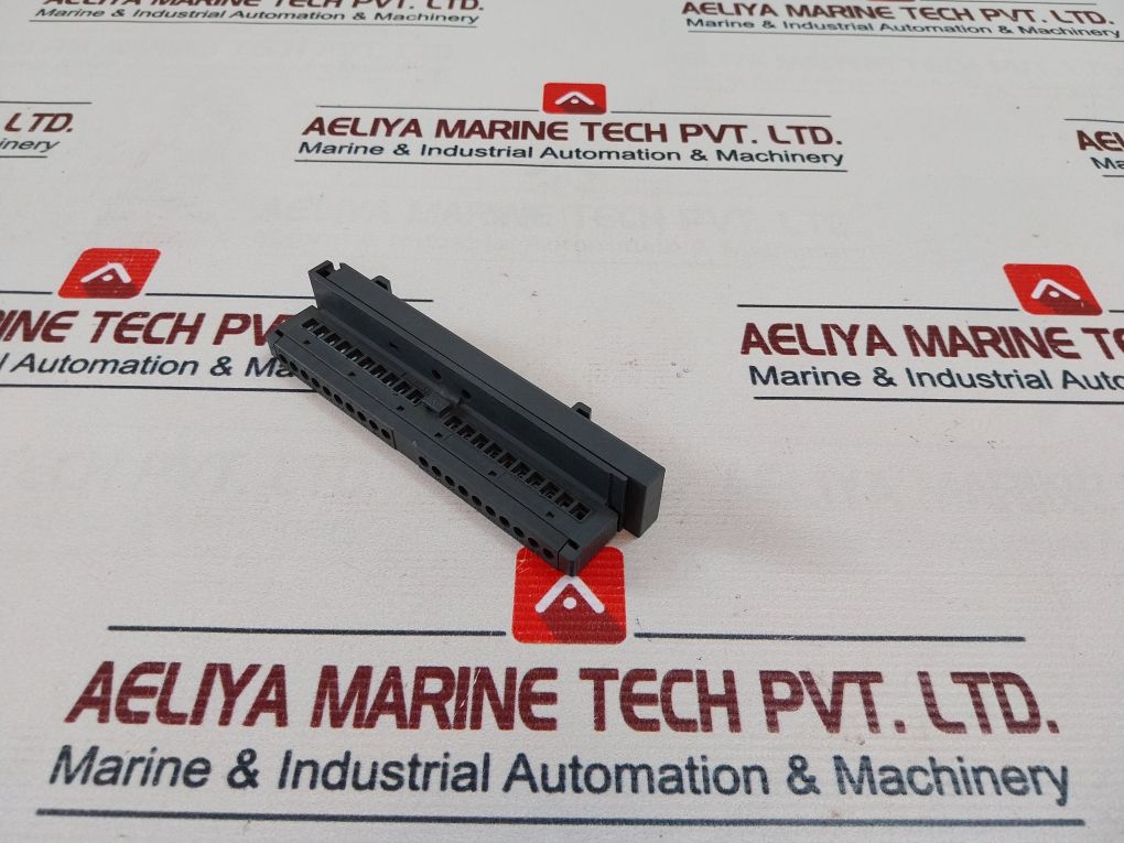 Lot Of 2X Siemens 6Es7 392-1Aj00-0Aa0 Front Connector