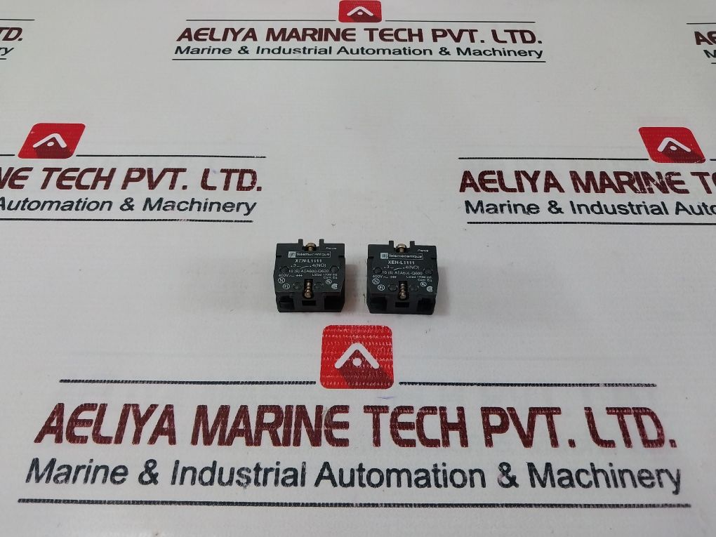 Lot Of 2X Telemecanique Xen-l1111 Contact Block 500V 6Kv
