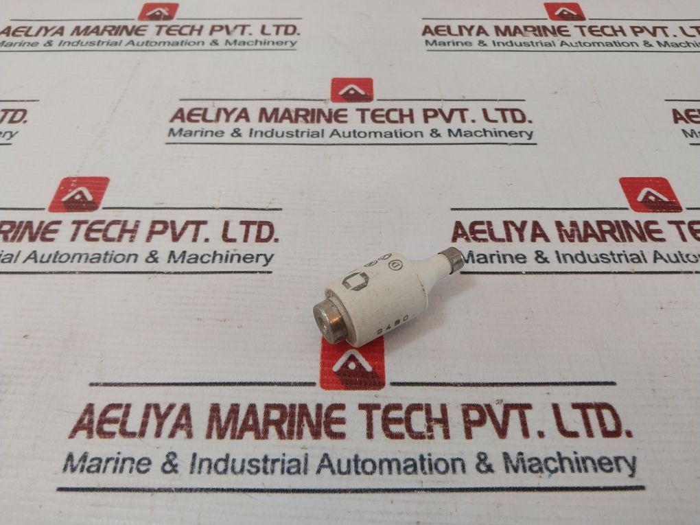 Lot Of 30X Lindner Lg7 Ceramic Bottle Fuse 10A 500V