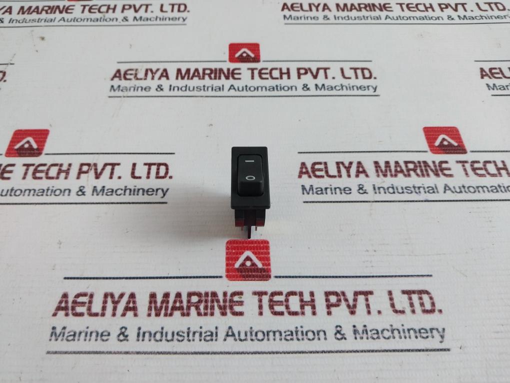 Lot Of 3X 16 (4)/250Ac T100/55 T100 5/100A 250V Ac Rocker Switch ...