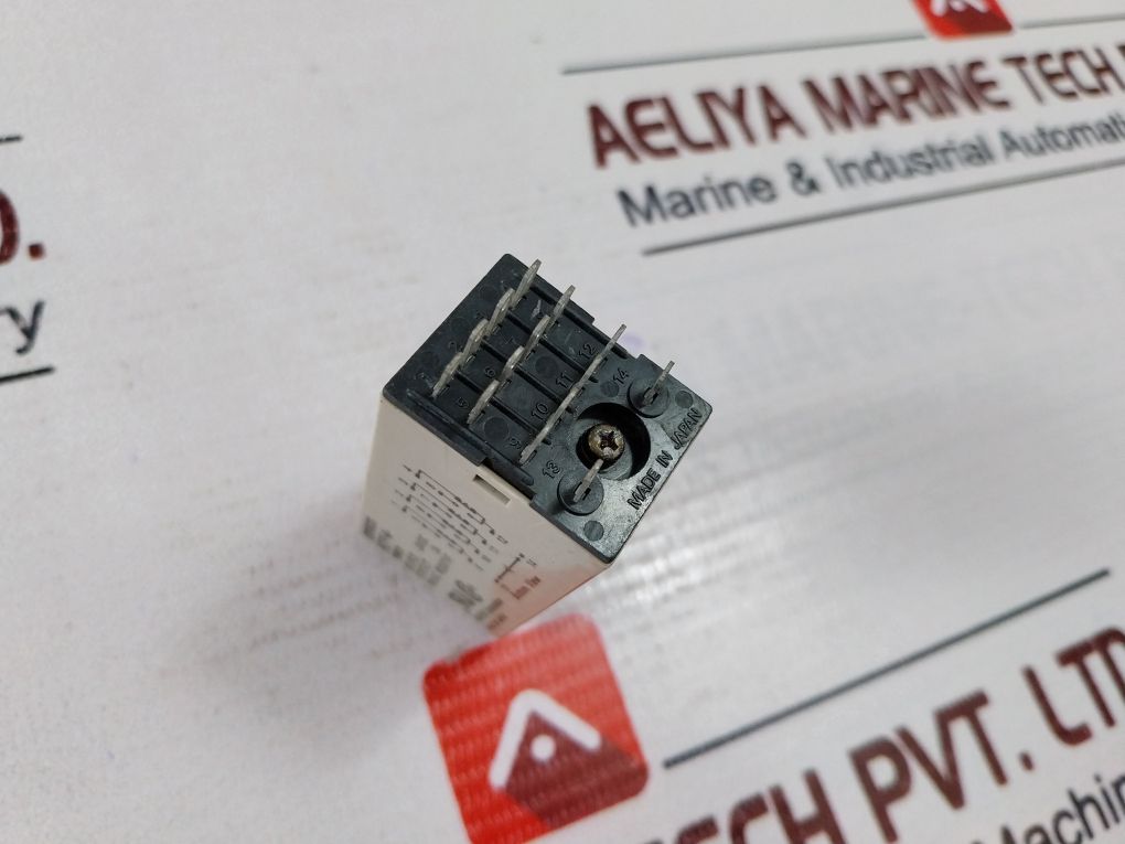 Lot Of 3X Omron H3Y Timer Relay 0-30 Sec