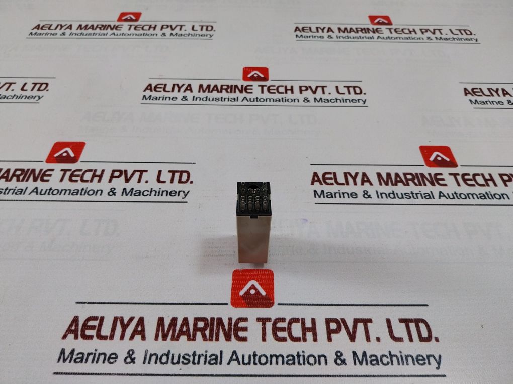 Lot Of 3X Omron H3Y Timer Relay 0-30 Sec