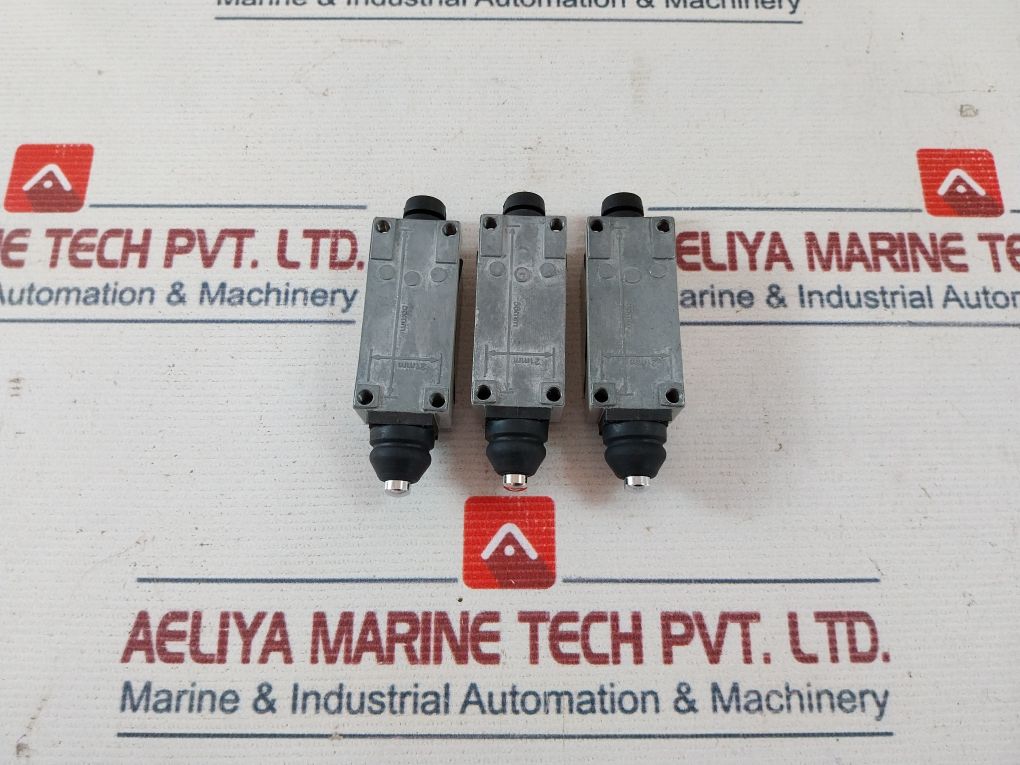 Lot Of 3X Tend Tz-8111 Limit Switch Ip65