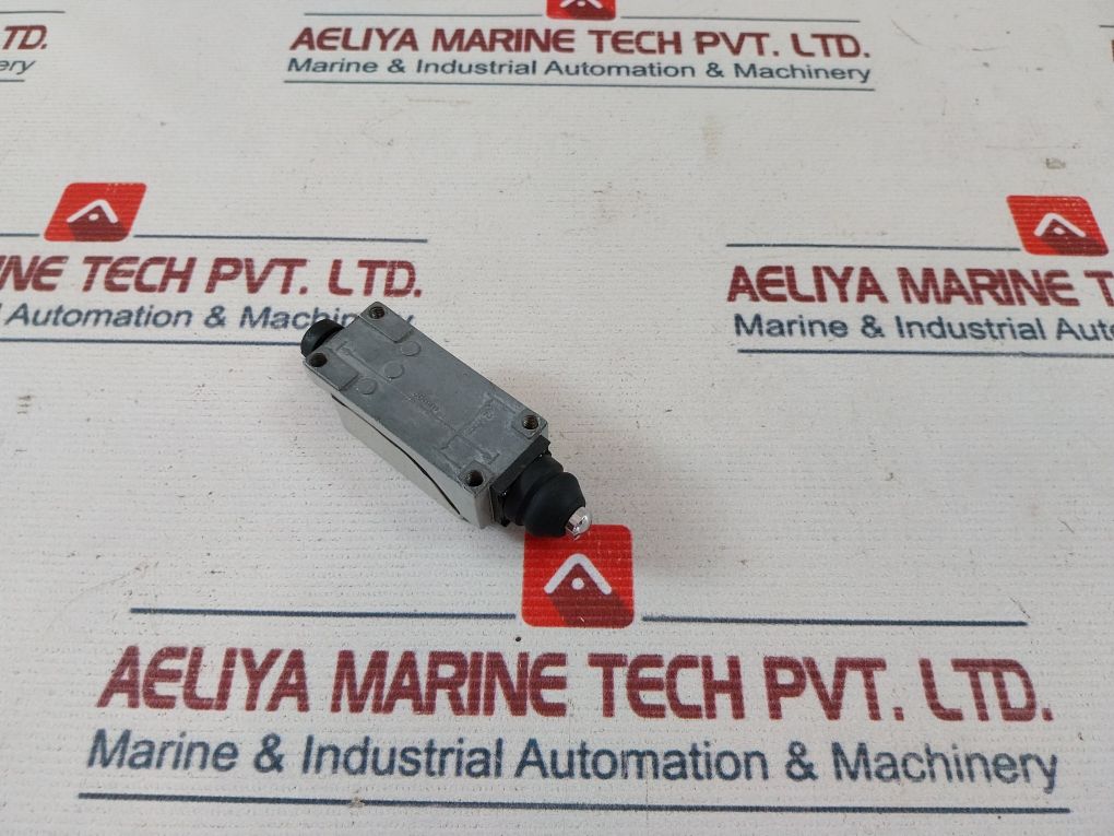 Lot Of 3X Tend Tz-8111 Limit Switch Ip65