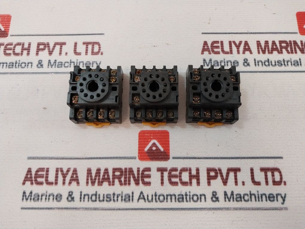 Lot Of 3X Xinling Pf113A Relay Socket
