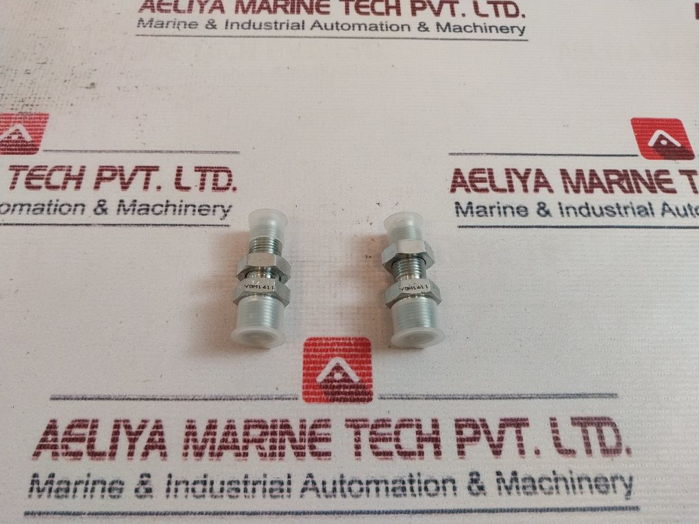 Lot Of 4X Brennan Ygm1411 Adapter Bulkhead Ext Pipe X 37 Deg Jic