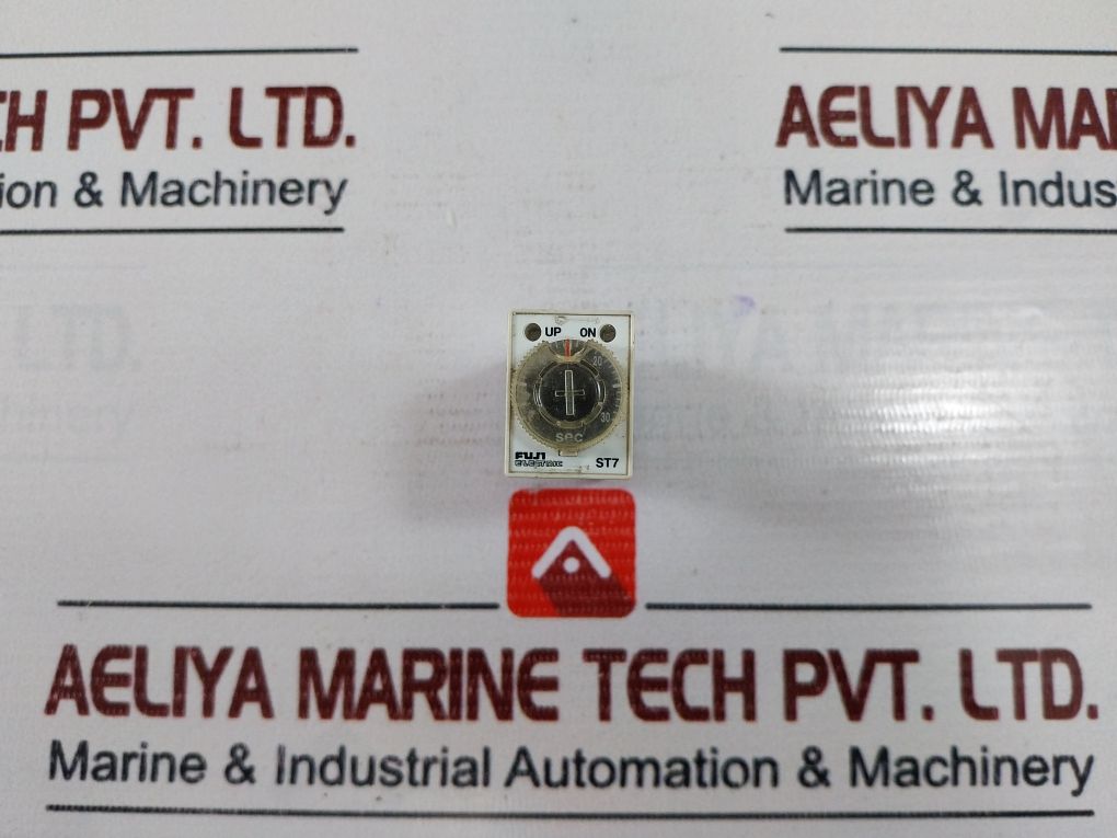 Lot Of 4X Fuji Electric St7P-2 Timer Relay Ac100-120V 50/60Hz