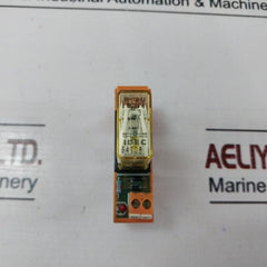 Lot Of 4X Idec Rh1B-u Relay With Socket