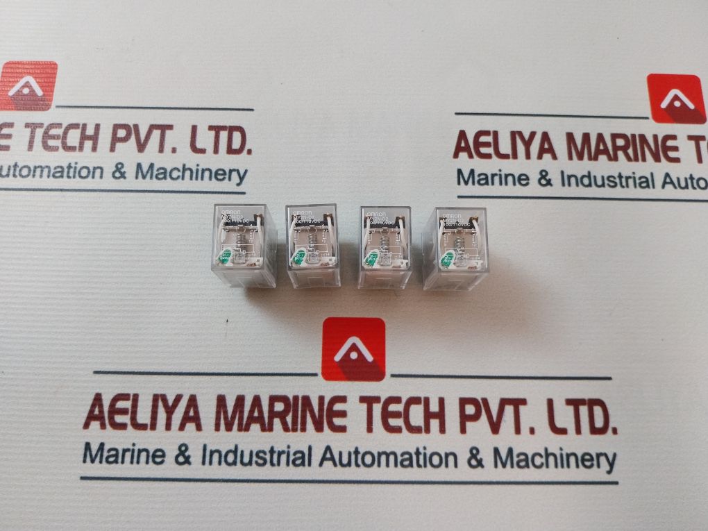 Lot Of 4X Omron My2N-d2 Relay 100/110Vdc