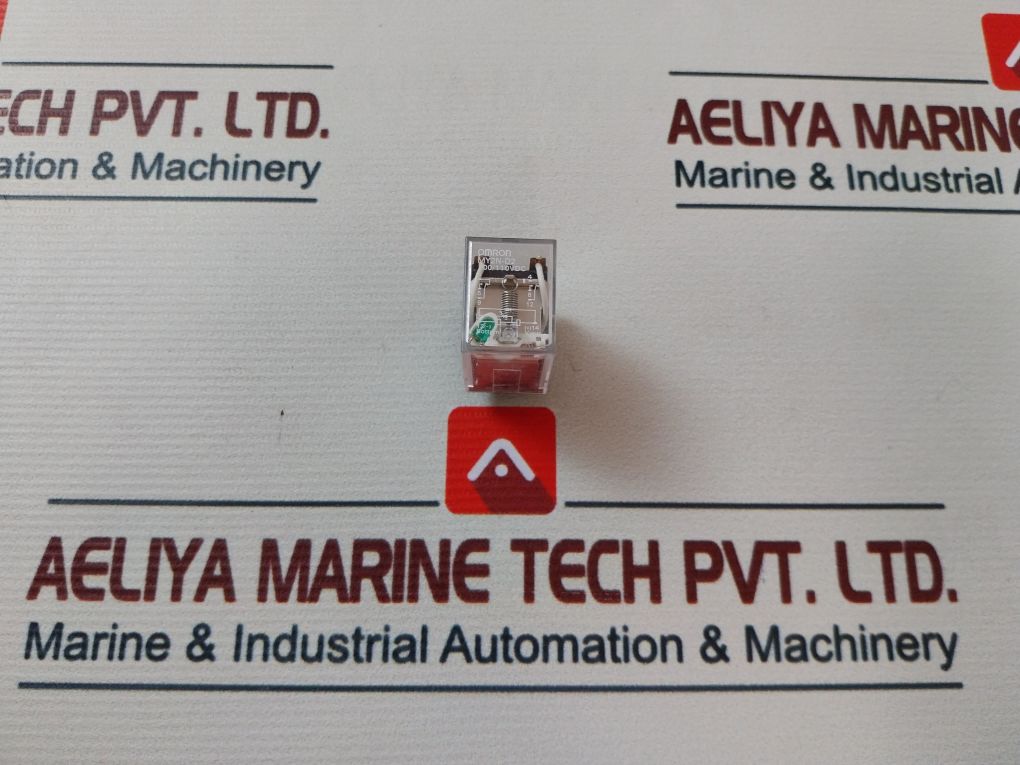 Lot Of 4X Omron My2N-d2 Relay 100/110Vdc