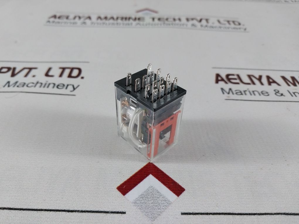 Lot Of 5X Omron My4N-gs Relay 3A 30Vdc