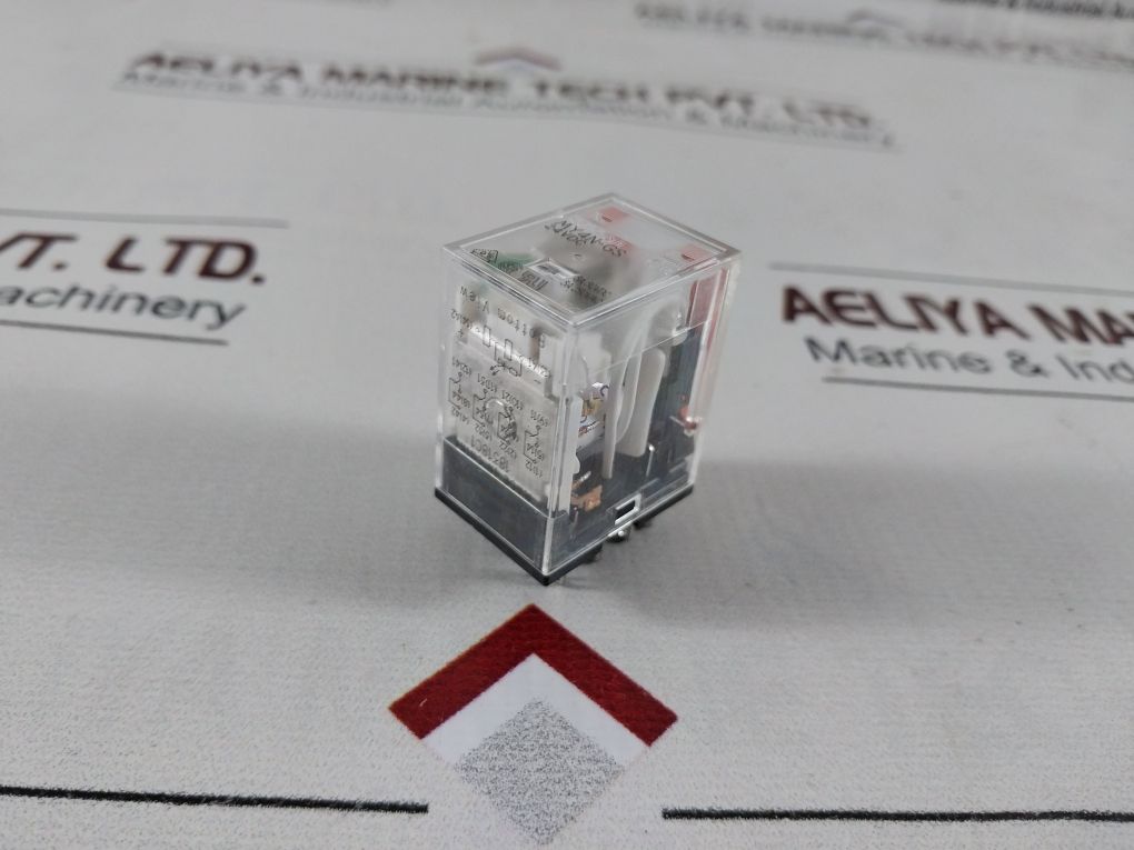 Lot Of 5X Omron My4N-gs Relay 3A 30Vdc