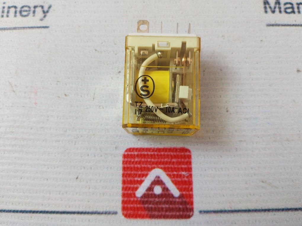 Lot Of 5X Idec Rh2B-u Power Relay Dc110V