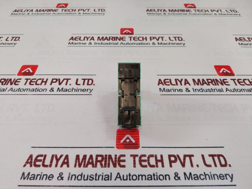 Lot Of 5X Phoenix Contact 28 33 576 Relay Socket 10A 300 Vac