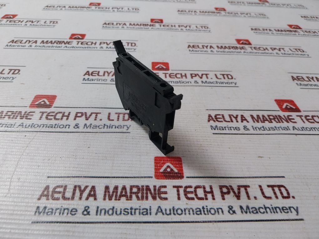 Lot Of 5X Phoenix Contact Uk5-hesi Fuse Terminal Block 3004100 6.3A 800V