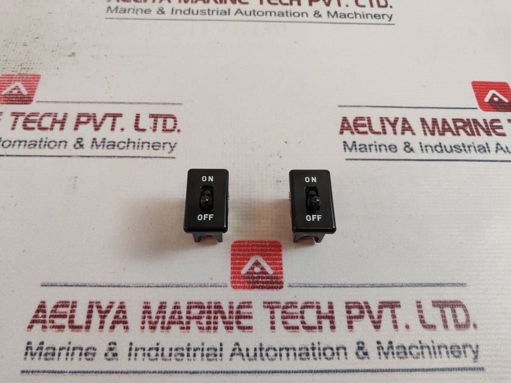 Lot Of 6X Carling 1/2 Hp 125-250 Vac Toggle Switch