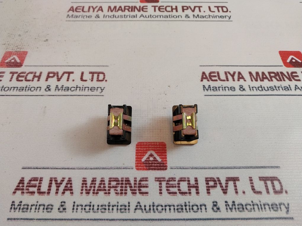 Lot Of 6X Carling 1/2 Hp 125-250 Vac Toggle Switch