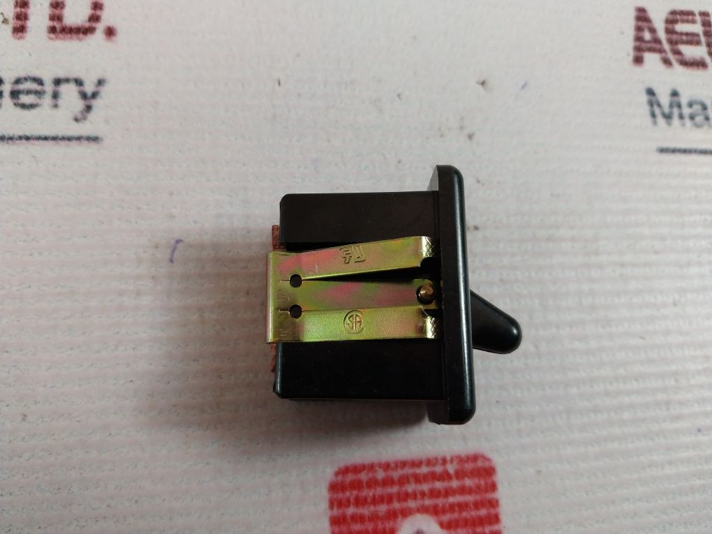 Lot Of 6X Carling 1/2 Hp 125-250 Vac Toggle Switch