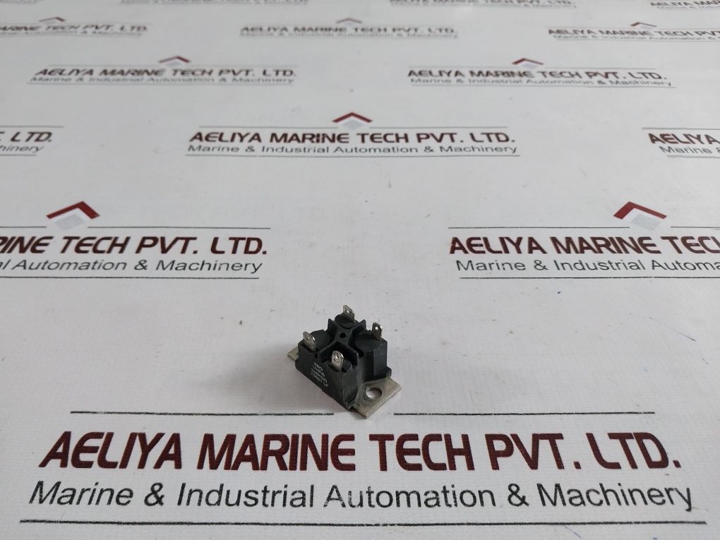 Lot Of 6X Ebg Vhp/6 3X8Kgg Power Resistor 73720Lf