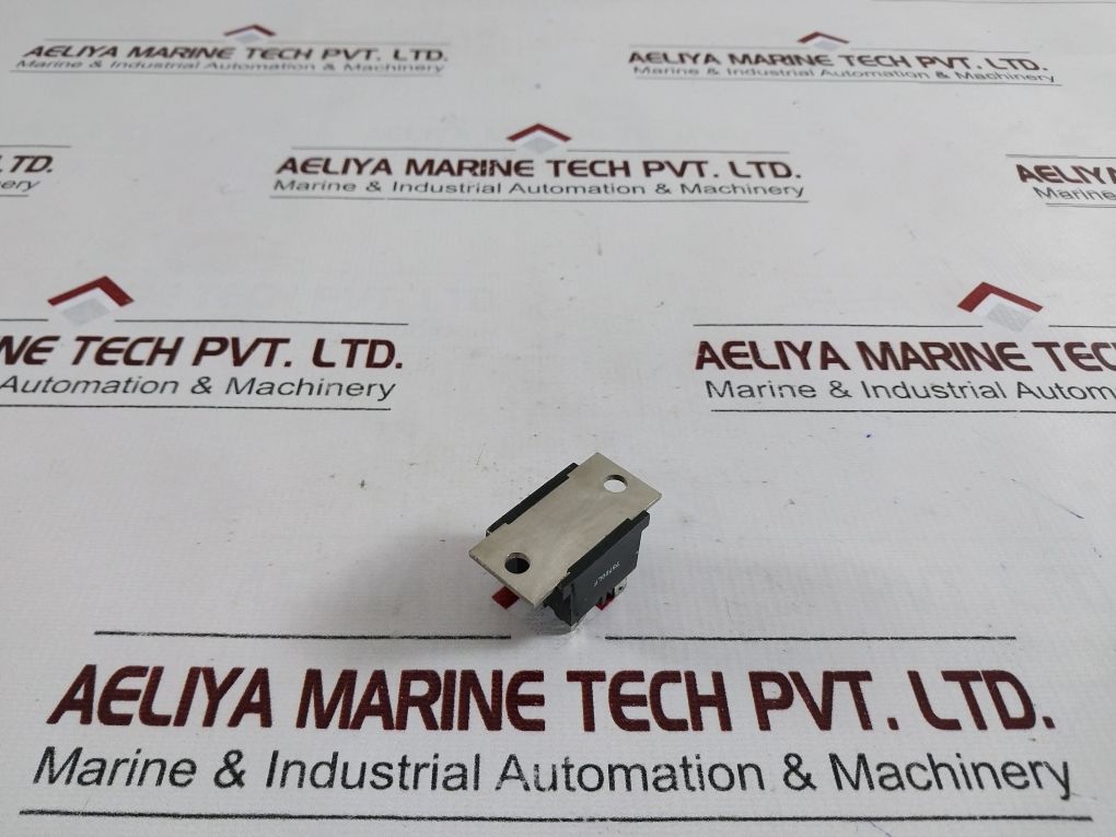 Lot Of 6X Ebg Vhp/6 3X8Kgg Power Resistor 73720Lf