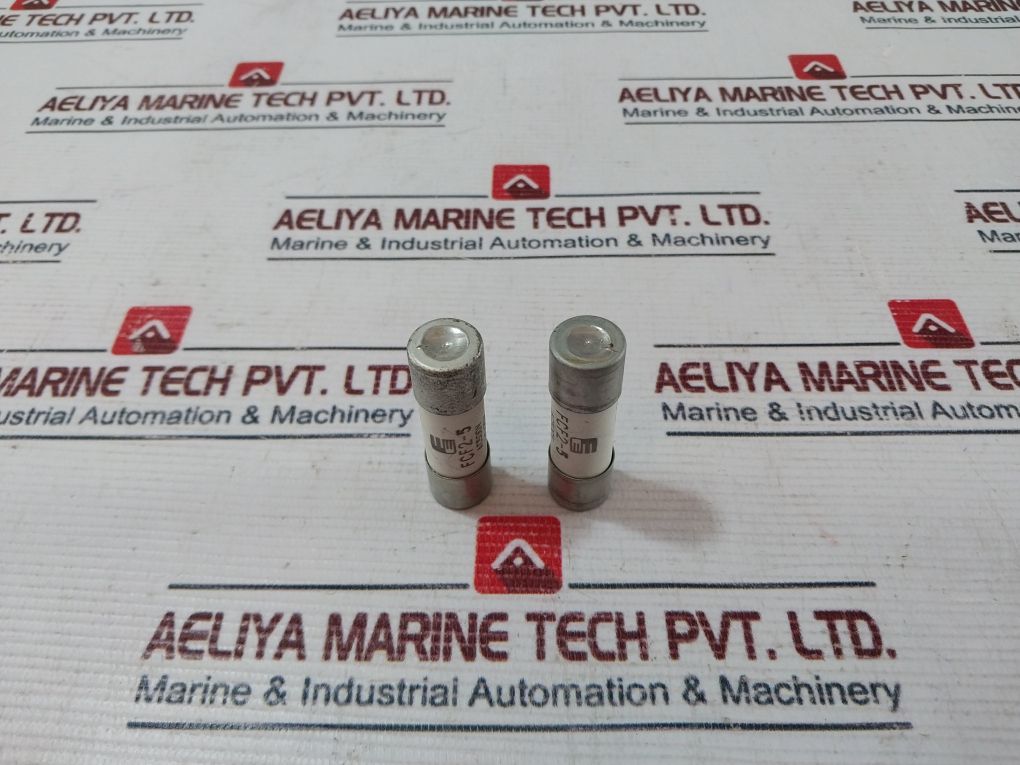 Lot Of 6X Fuji Electric Fcf2-5 Fuse 500V Ac 5A