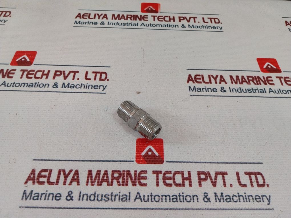 Lot Of 6X Ssp 316 Straight Hex Nipple