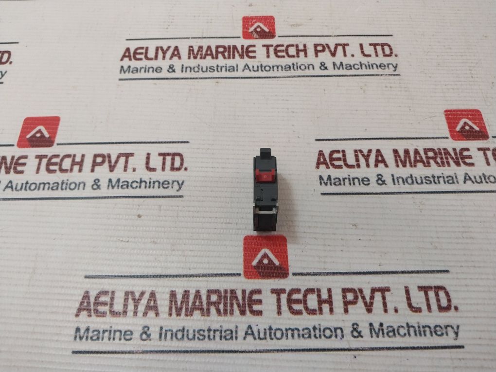 Lot Of 6X Telemecanique Zbe-102 Contact Block Switch 10A 240V