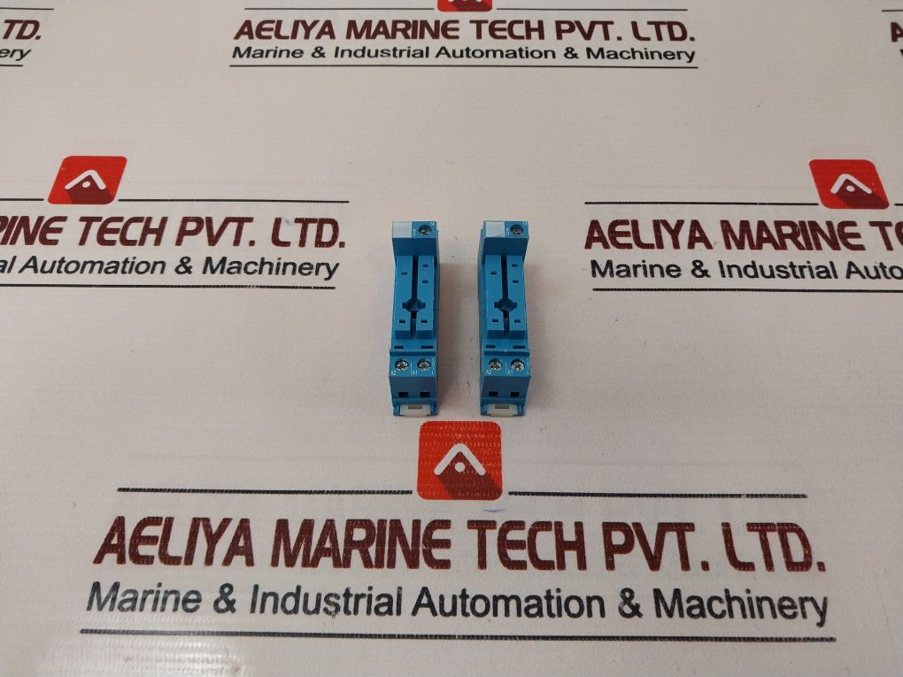 Lot Of 7X Finder 95.63 Relay Terminal Socket 10A 300V