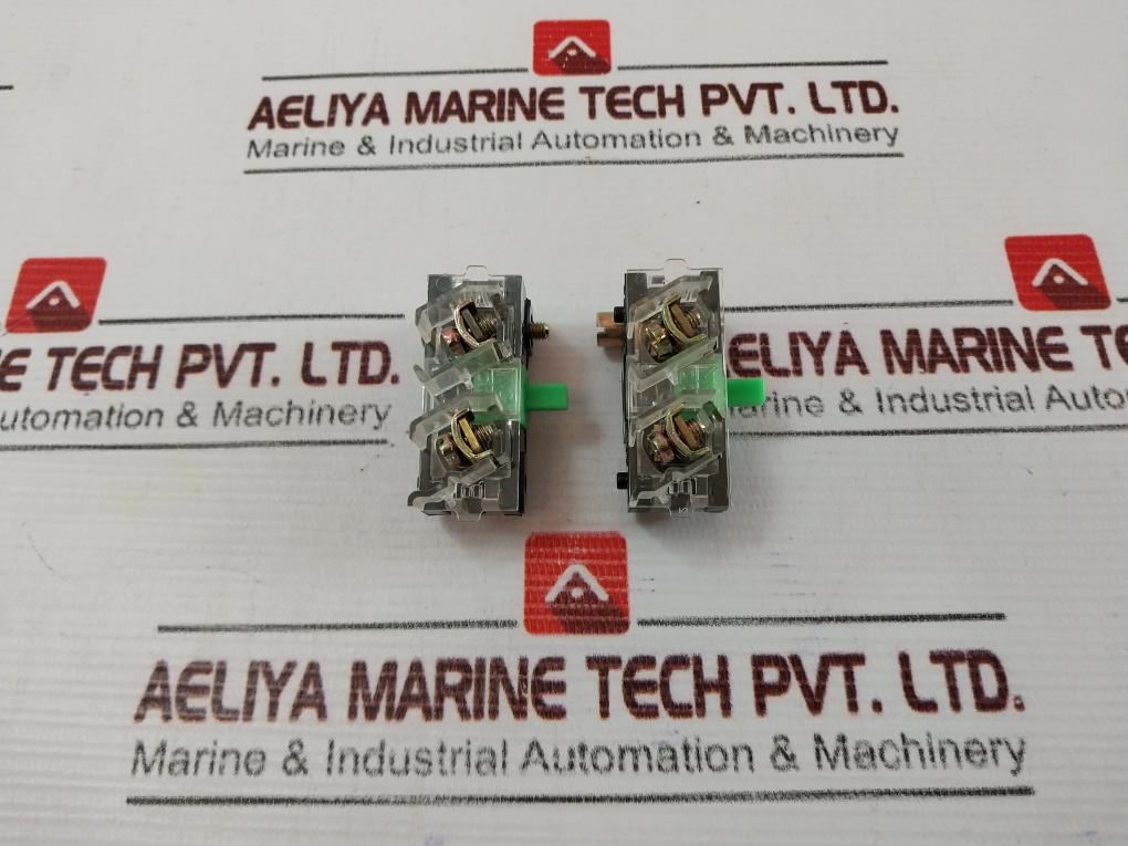 Lot Of 7X Ge Cr104P Contact Block