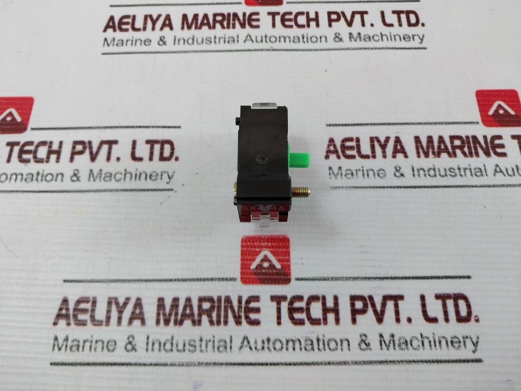 Lot Of 7X Ge Cr104P Contact Block