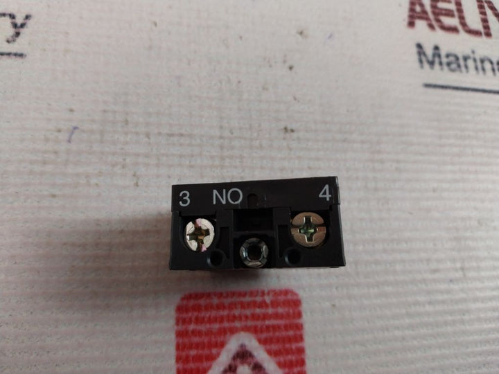 Lot Of 10X Schneider Electric Zb2-be101 Contact Block 600V 10A