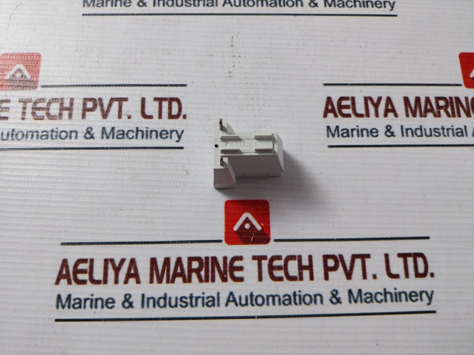 Lot Of 7X Siemens 3Tx4490-3G Surge Suppressor Varistor 24/48V