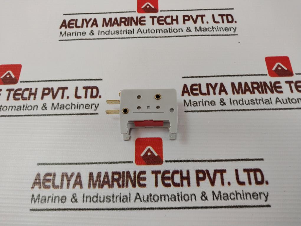 Lot Of 9X Eaton 170H0069 Microswitch 5A 250Vac