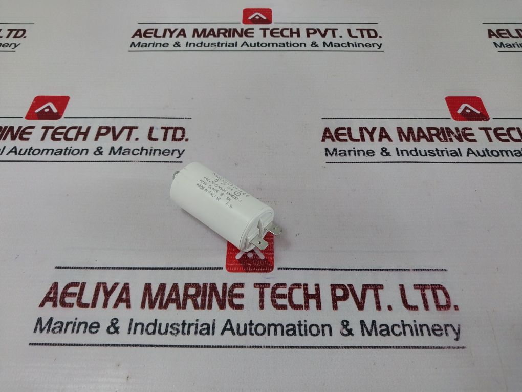 Lot Of 8X Meco Cmi-4 Capacitor 646801