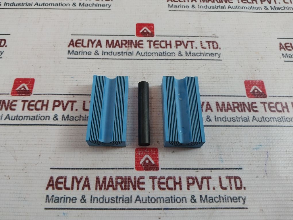 Lot Of 8X Roxtec Rm 30 Block Cable Sealing Module