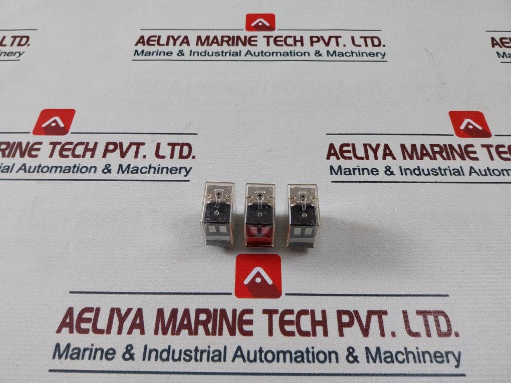 Lot Of 8X Sdc Relais K4-24V-1 Relay 890Ohms 6600T