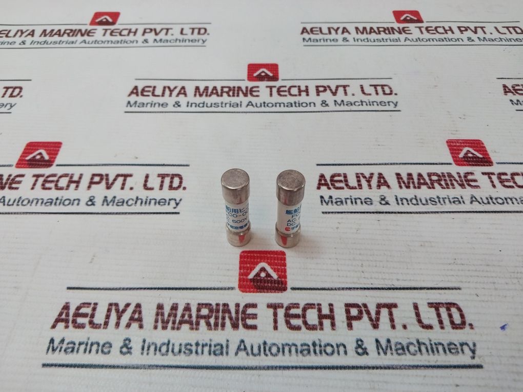 Lot Of 8X Utsunomiya Electric Fc0-002 Fuse 500V 2A