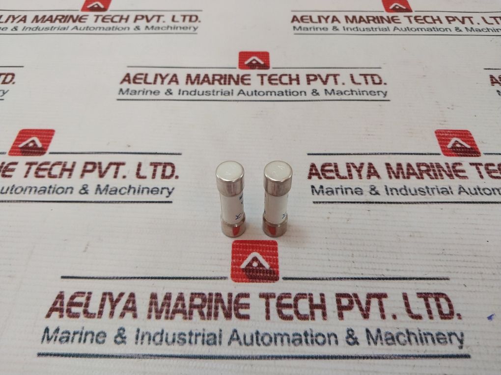 Lot Of 8X Utsunomiya Electric Fc0-002 Fuse 500V 2A