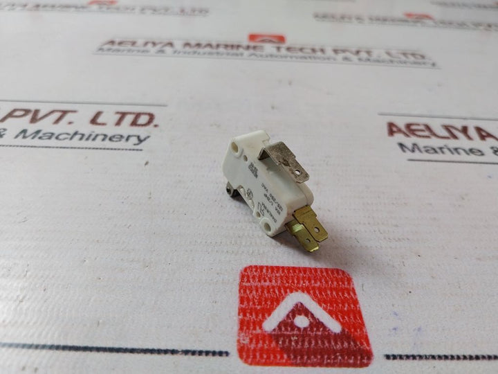 Cherry D44Lr1Ra Miniature Microswitch