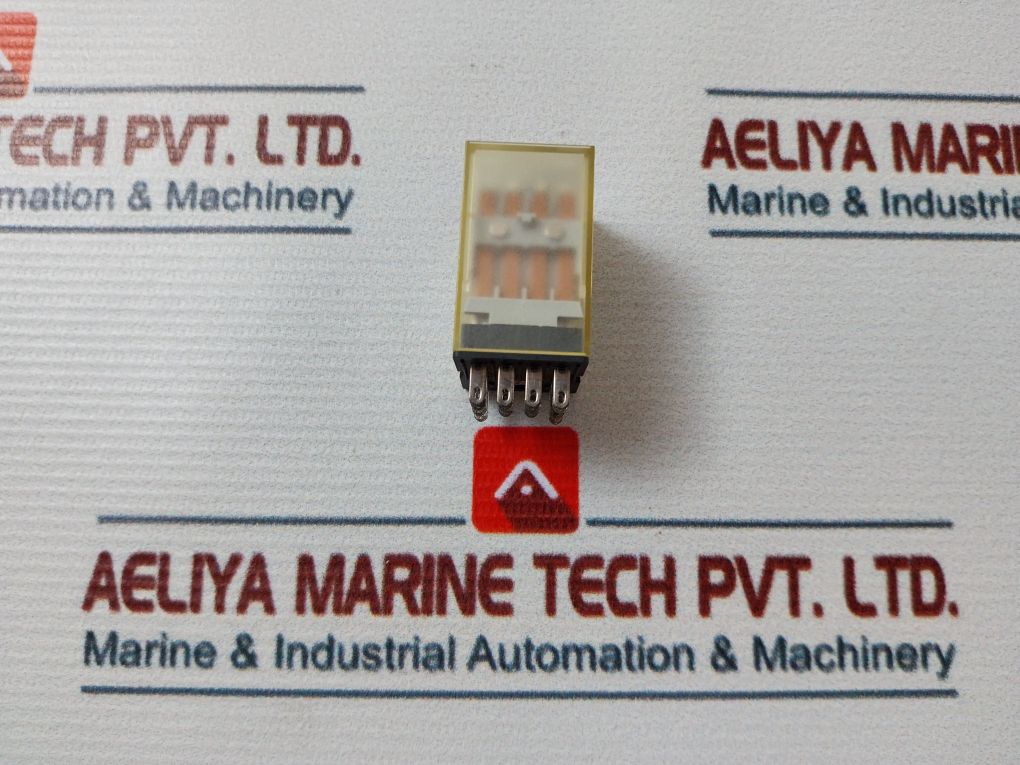 Lot Of 9X Idec Rn4S-nl-a115 Relay 4 Pole 115Vac With Indicator