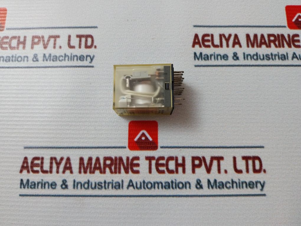 Lot Of 9X Idec Rn4S-nl-a115 Relay 4 Pole 115Vac With Indicator